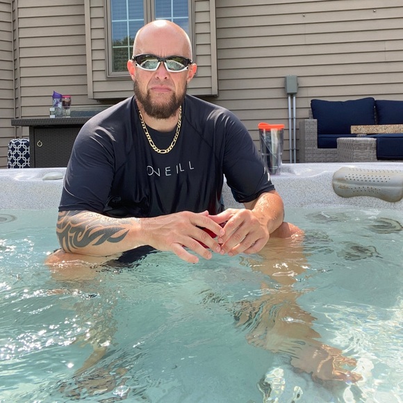 Meet your Posher, Craig - Picture 3 of 17